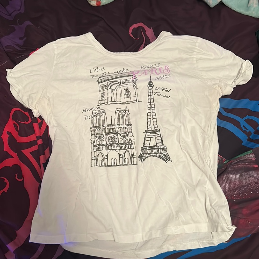 Women’s short sleeve shirt
